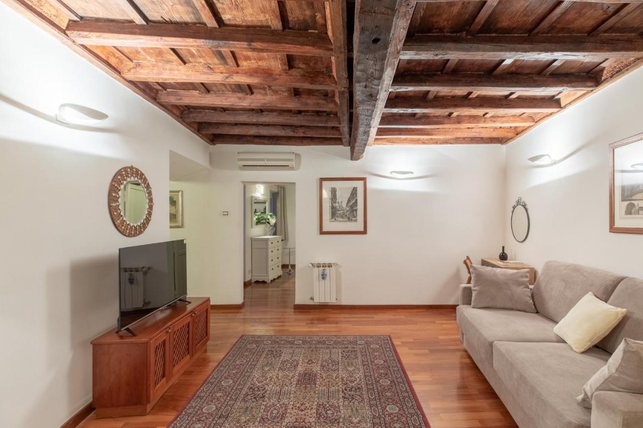 Iflat Comfy Apartament In Campo De' Fiori Рим Экстерьер фото